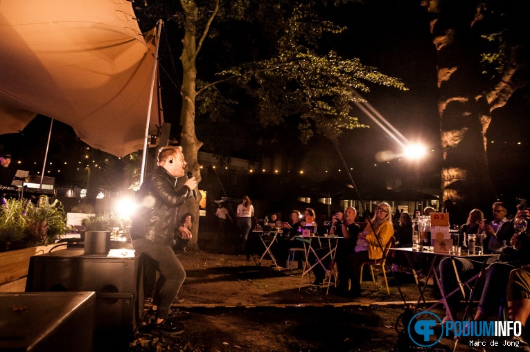 Martijn Fischer op Martijn Fischer zingt Hazes - 11/09 - Dordrechts museum foto