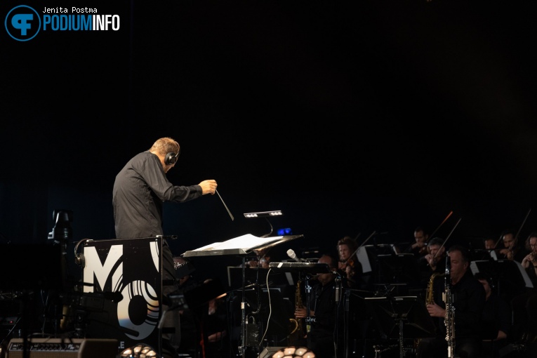 HetMetropoleOrkest (dubbele invoer) op DeWolff / Het Metropole Orkest - 23/09 - Koninklijk Theater Carré foto