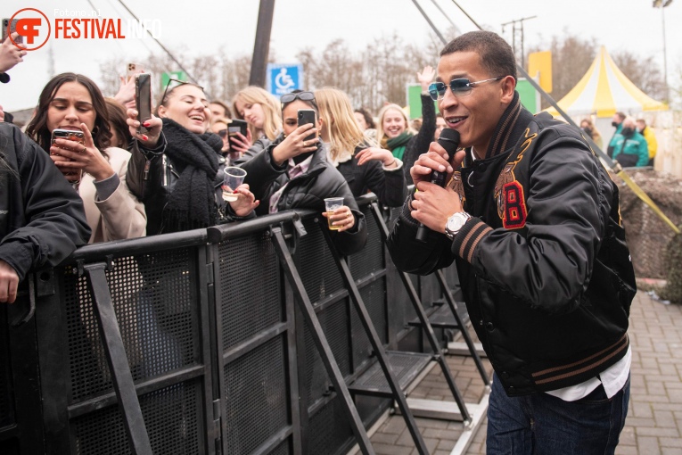 Bilal Wahib op Back to Live Fieldlab festival pop foto