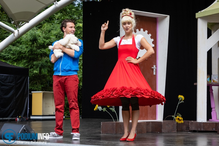 Juf Roos op Juf Roos - 11/07 - Zuiderparktheater foto