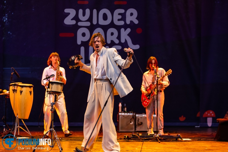 Son Mieux op Son Mieux - 24/07 - Zuiderparktheater foto