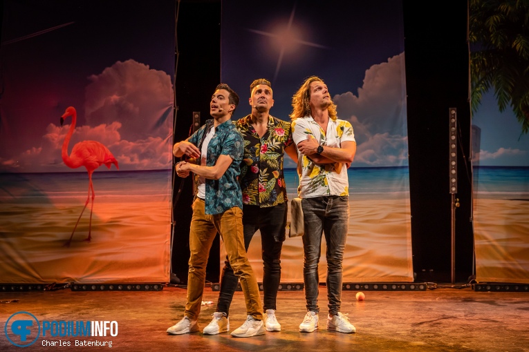 Guido Weijers op Andries Tunru/Guido Weijers/Ruud Smulders - 25/07 - Zuiderparktheater foto