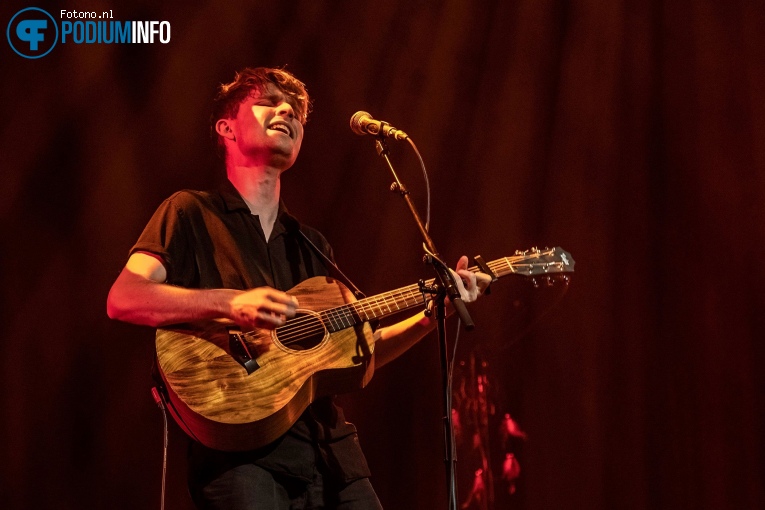 Melle op Leah Rye - 02/09 - Patronaat foto
