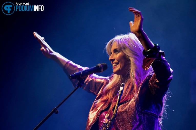 Candy Dulfer op Candy Dulfer - 03/09 - podium Victorie foto