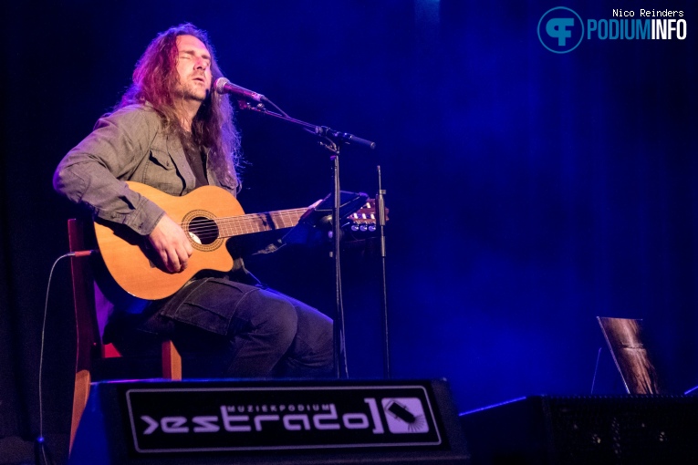 Kristoffer Gildenlow op Kristoffer Gildenlöw - 18/09 - Estrado foto