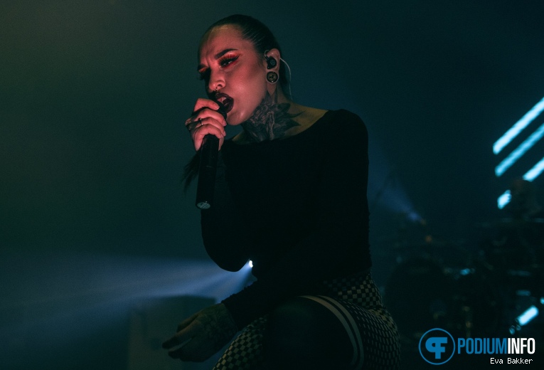 Jinjer op Space of Variations / Hypno5e / Jinjer - 26/09 - Doornroosje foto