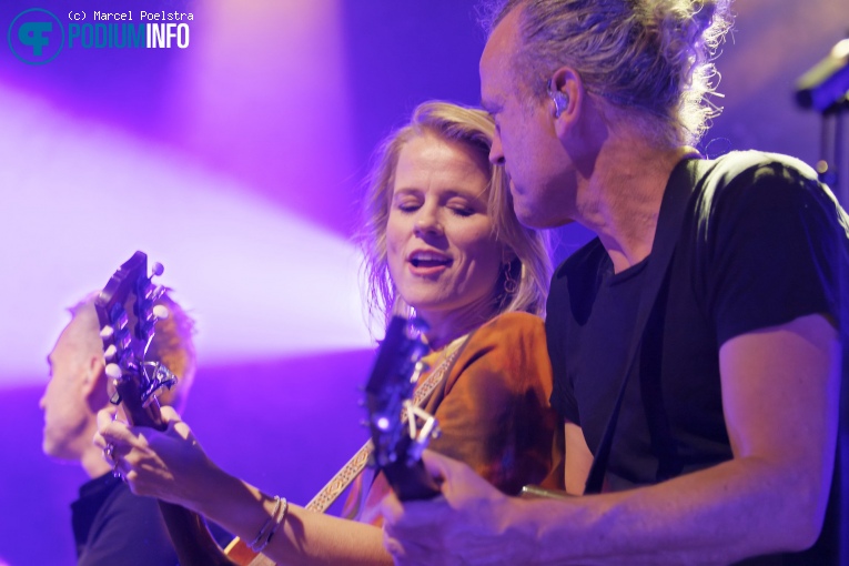 Ilse DeLange op Ilse Delange - 07/10 - Effenaar foto