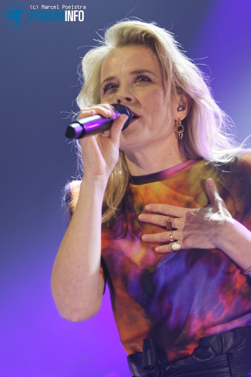 Ilse DeLange op Ilse Delange - 07/10 - Effenaar foto