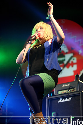 The Ting Tings op Lowlands 2008 foto