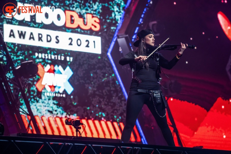 Mariana Bo op ADE: Top 100 DJ's Awards foto