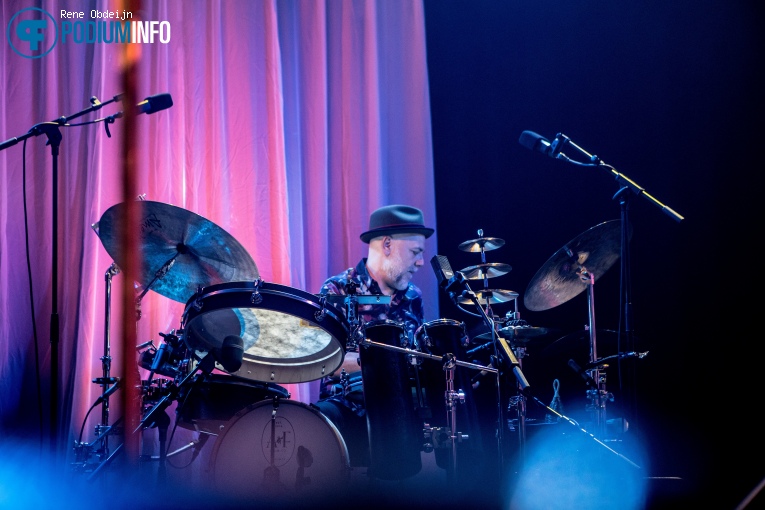 Anneke van Giersbergen op Anneke van Giersbergen - 17/10 - Hedon foto