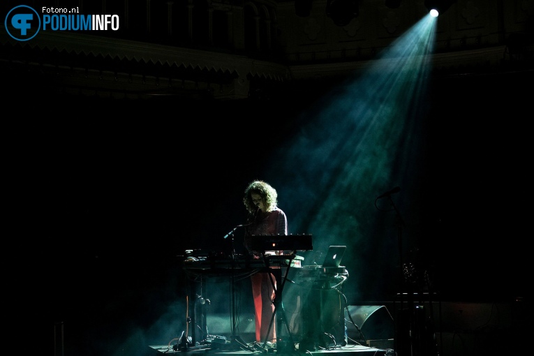 Shana Bossmann op Luwten - 20/10 - Paradiso foto