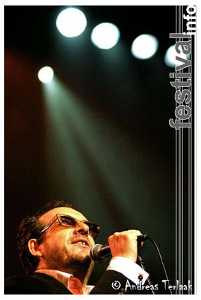 Elvis Costello op North Sea Jazz 2004 foto