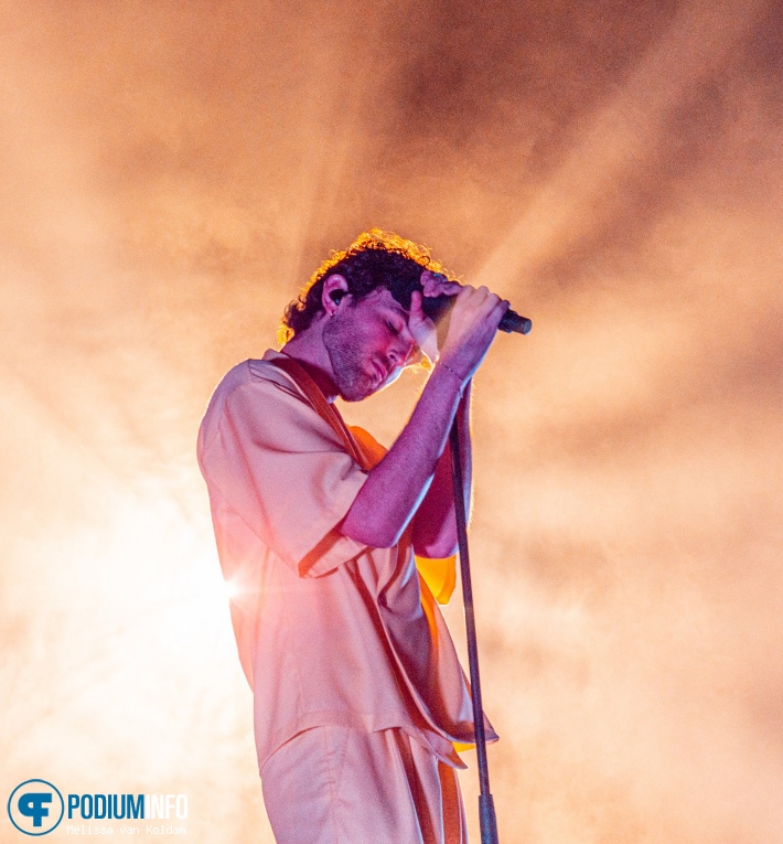 Duncan Laurence op Duncan Laurence - 7/11 - Oosterpoort foto