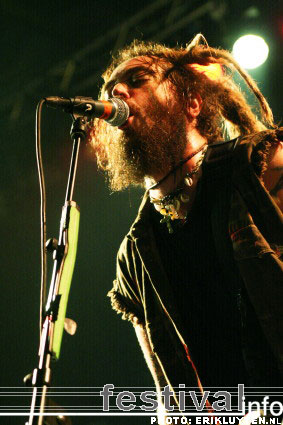 Soulfly op Loud From The South 2008 foto