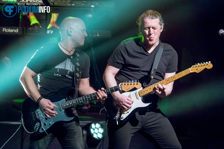 Into The Open op Into The Open - 27/11/2011 - Parkvilla foto