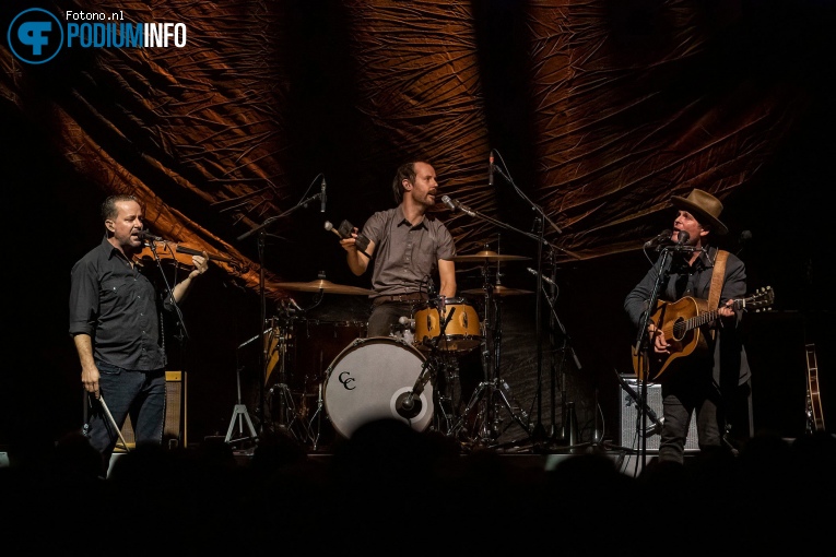 Gregory Alan Isakov op The Lumineers - 10/03 - AFAS Live foto