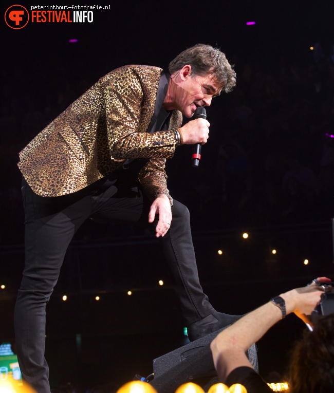 Jeroen van der Boom op Holland Zingt Hazes - 11/03 - Ziggo Dome foto