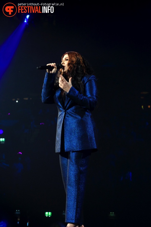 Roxeanne Hazes op Holland Zingt Hazes - 11/03 - Ziggo Dome foto