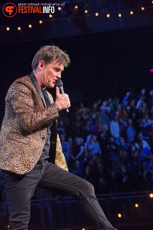 Jeroen van der Boom op Holland Zingt Hazes - 11/03 - Ziggo Dome foto