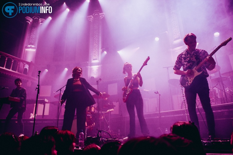 Philine op Froukje - 18/03 - Paradiso foto
