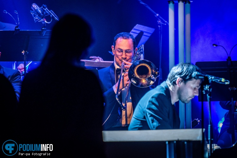 Hooverphonic op Hooverphonic with Orchestra - 29/03 - TivoliVredenburg foto