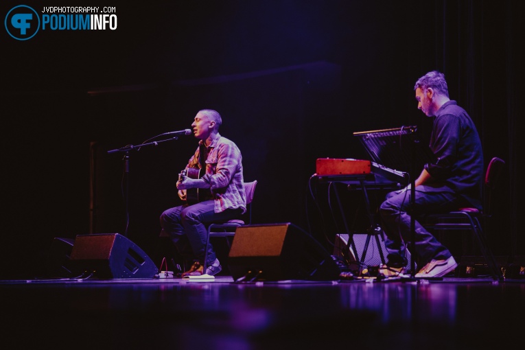 Noah Gundersen op Noah Gundersen - 29/2 - Tivoli Vredenburg foto