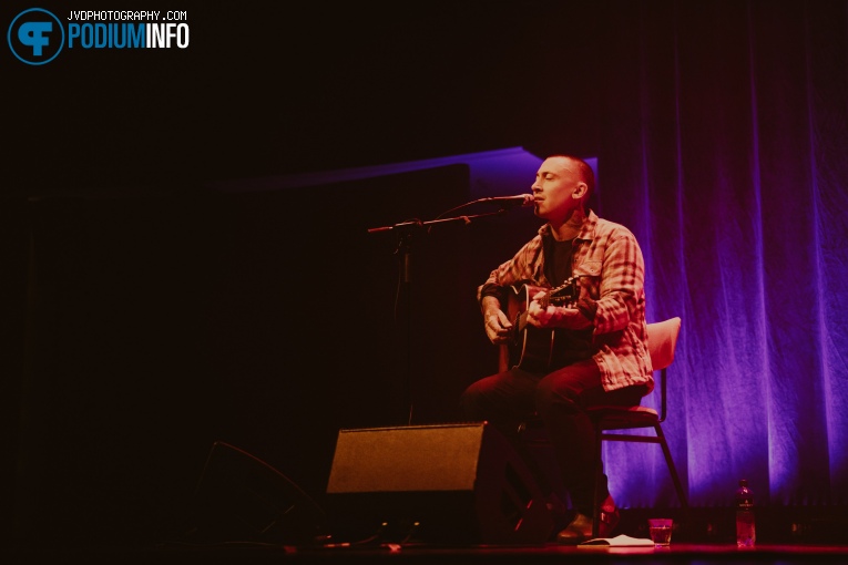 Noah Gundersen op Noah Gundersen - 29/2 - Tivoli Vredenburg foto