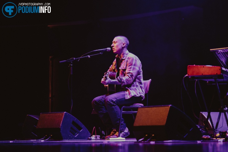 Noah Gundersen op Noah Gundersen - 29/2 - Tivoli Vredenburg foto