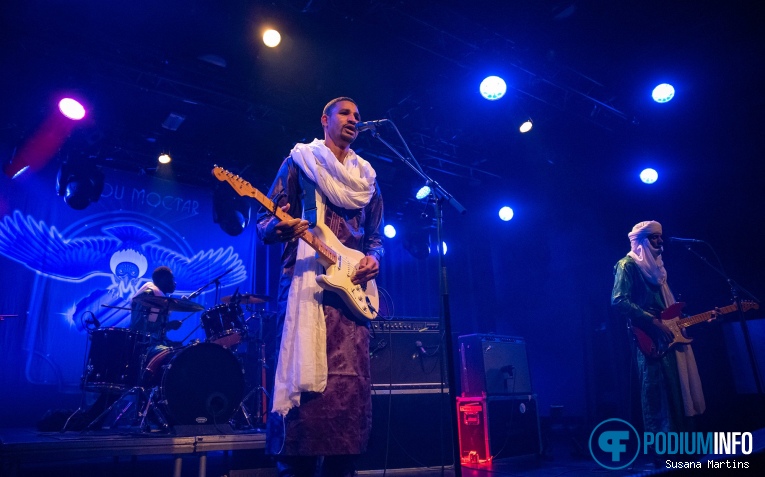 Mdou Moctar op Mdou Moctar - 04/04 - Paradiso foto