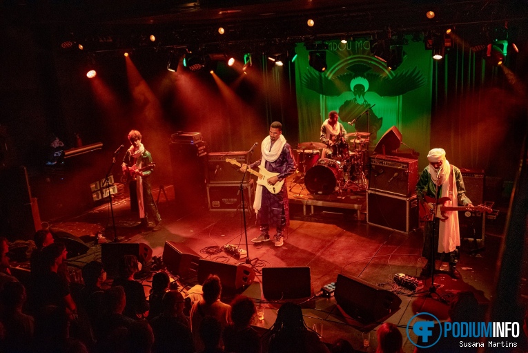 Mdou Moctar op Mdou Moctar - 04/04 - Paradiso foto