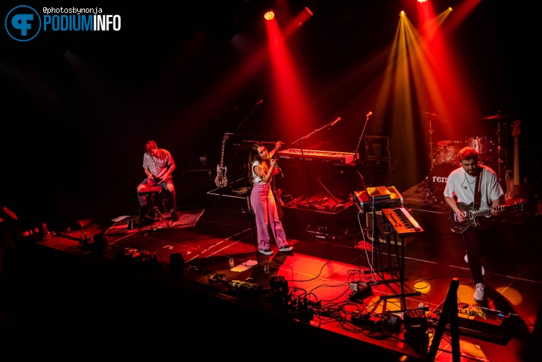 Elle Hollis op Remme - 03/04 - Effenaar foto