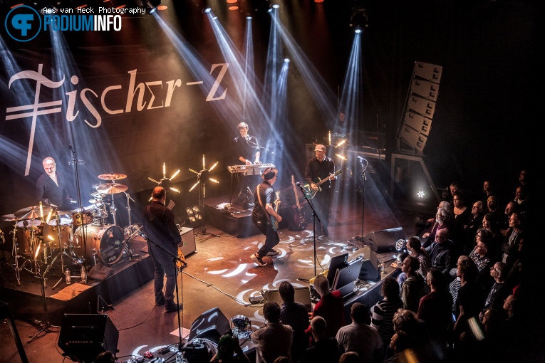 Fischer-Z op Fischer-Z - 08-04 - Boerderij foto