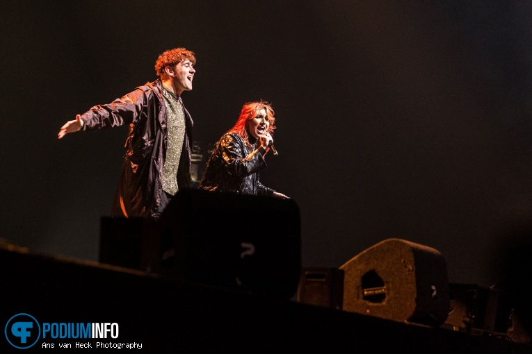 LUM!X feat. Pia Maria op Eurovision In Concert - 09/04 - AFAS Live foto