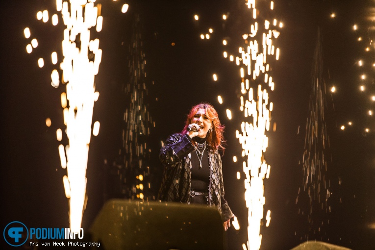 LUM!X feat. Pia Maria op Eurovision In Concert - 09/04 - AFAS Live foto