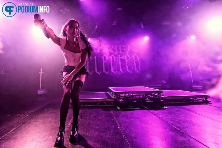 Lil Mariko op Dorian Electra - 13/04 - Tolhuistuin foto