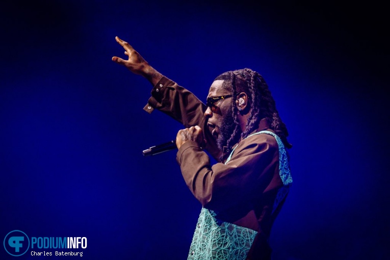Burna Boy op Burna Boy - 12/04 - Ahoy foto