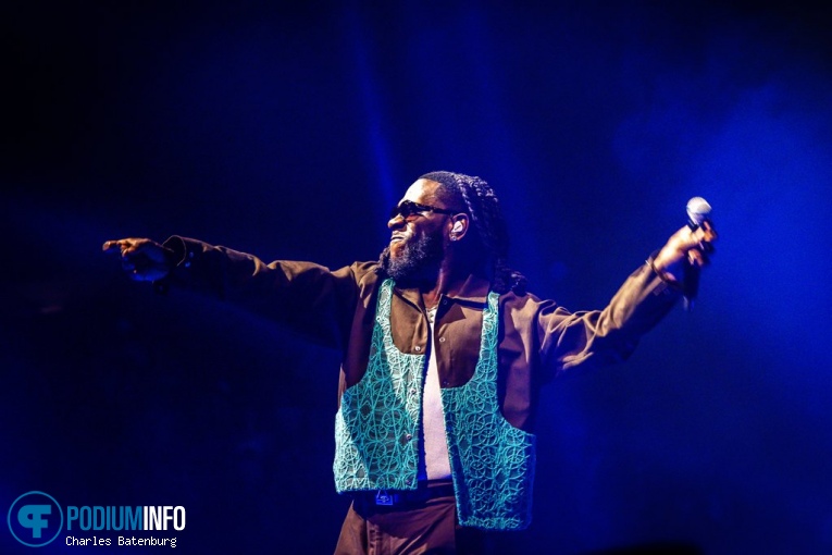Burna Boy op Burna Boy - 12/04 - Ahoy foto