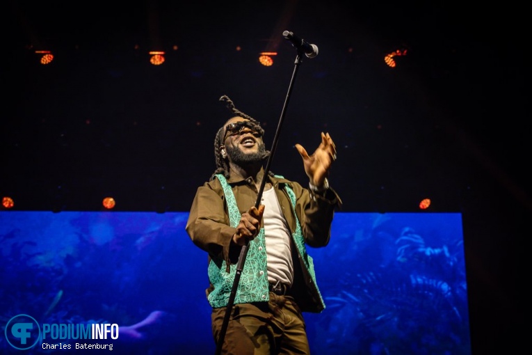 Burna Boy op Burna Boy - 12/04 - Ahoy foto