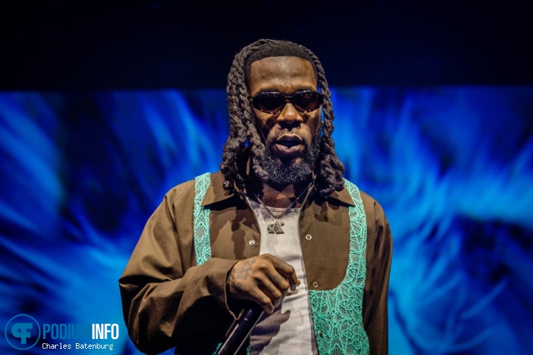 Burna Boy op Burna Boy - 12/04 - Ahoy foto