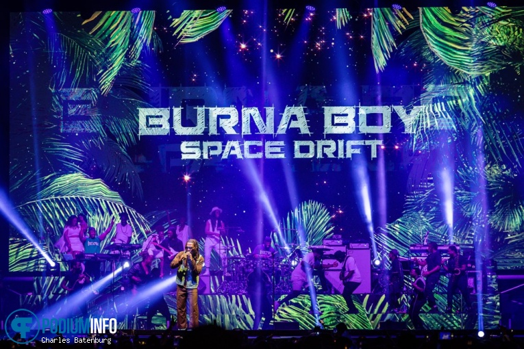 Burna Boy op Burna Boy - 12/04 - Ahoy foto