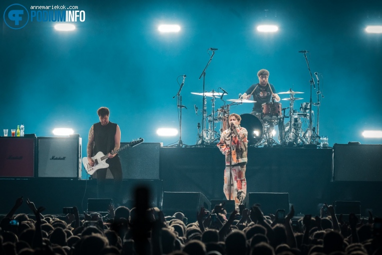 Nothing But Thieves op Nothing But Thieves - 15/04 - Ziggo Dome foto