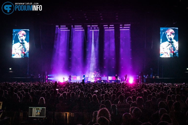 Nothing But Thieves op Nothing But Thieves - 15/04 - Ziggo Dome foto