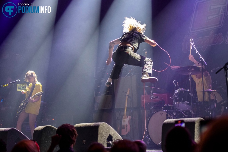 Dead Sara op Eagles of Death Metal foto