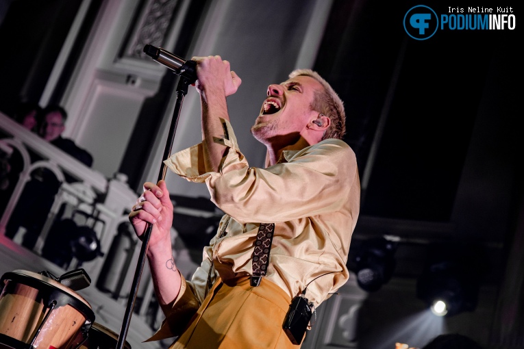 Son Mieux op Son Mieux - 16/04 - Paradiso foto