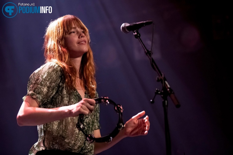 Oracle Sisters op Miles Kane - 18/04 - Melkweg foto