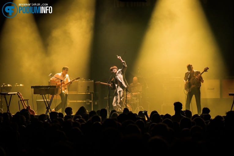 The Vices op Nothing but Thieves - 23/04 - Doornroosje foto