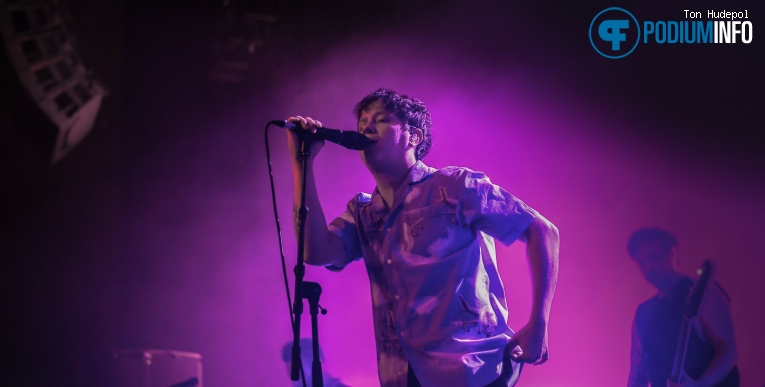 Nothing But Thieves op Nothing but Thieves - 21/04 - De Oosterpoort foto