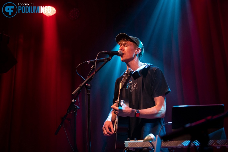 A. Johanson op Meskerem Mees - 29/04 - Patronaat foto