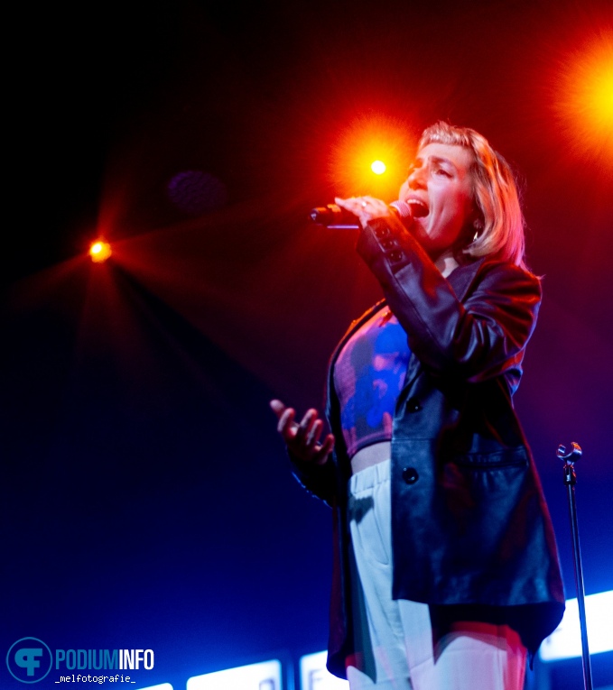 Sophie Straat op Donnie - 30/04 - AFAS Live foto